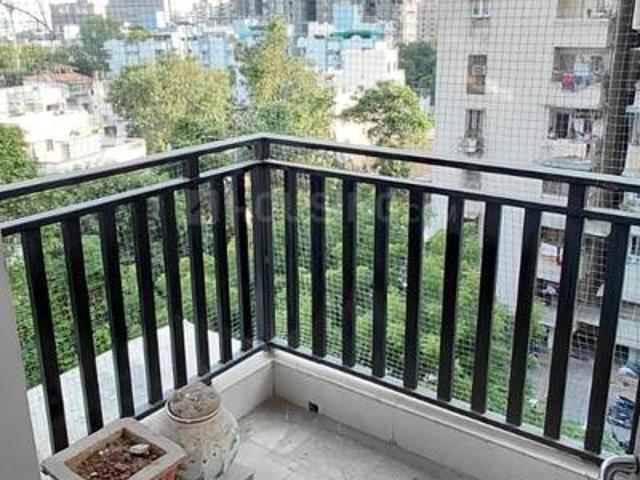 2 BHK Apartment in Vastrapur for resale Ahmedabad. The reference number is 19750714