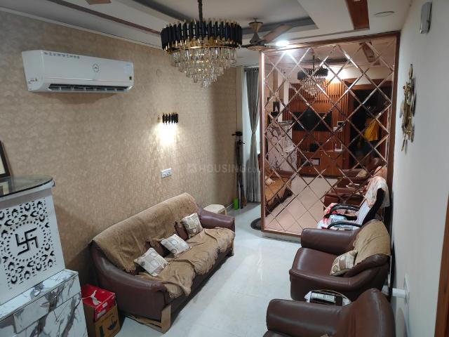 2 BHK Apartment in Vasundhara for resale Ghaziabad. The reference number is 18768920