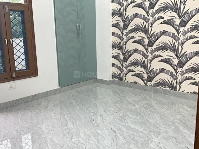 2 BHK Apartment in Vasundhara for resale Ghaziabad. The reference number is 19925771