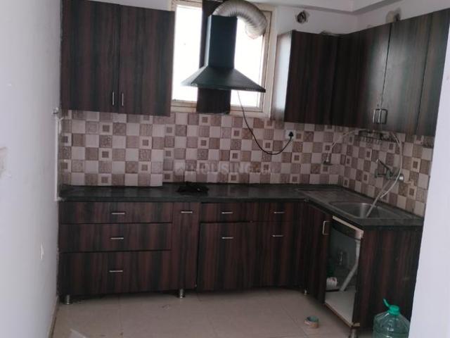 2 BHK Apartment in Vasundhara for resale Ghaziabad. The reference number is 20073752