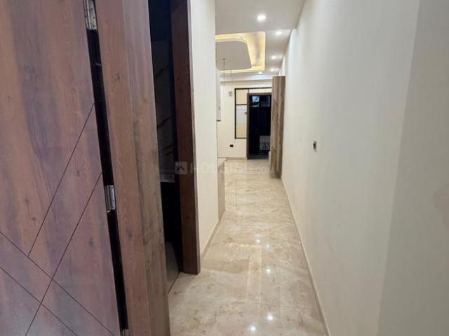 2 BHK Apartment in Vasundhara for resale Ghaziabad. The reference number is 20496022