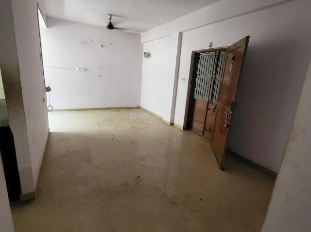2 BHK Apartment in Vejalpur for rent Ahmedabad. The reference number is 20298215