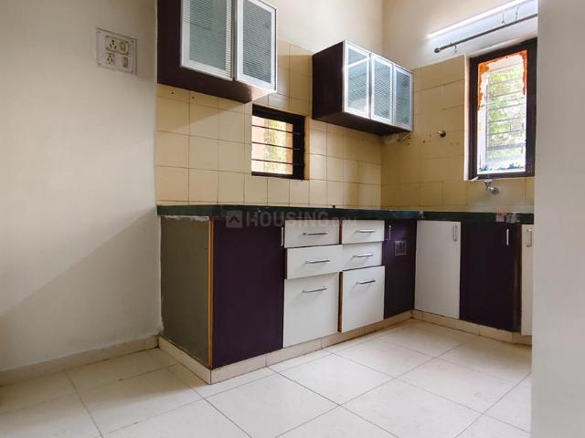 2 BHK Apartment in Vejalpur for rent Ahmedabad. The reference number is 20414010