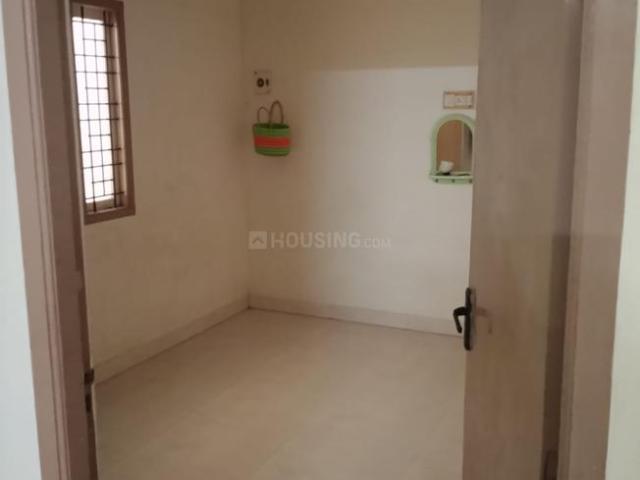 2 BHK Apartment in Velachery for rent Chennai. The reference number is 20472544