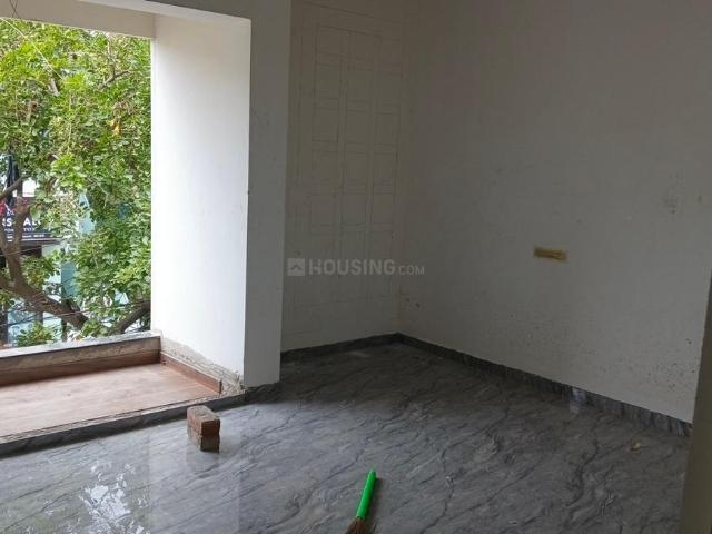2 BHK Apartment in Velachery for resale Chennai. The reference number is 20292745