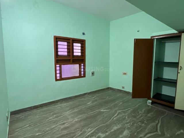 2 BHK Apartment in Velacheri Lake for rent Chennai. The reference number is 20766777