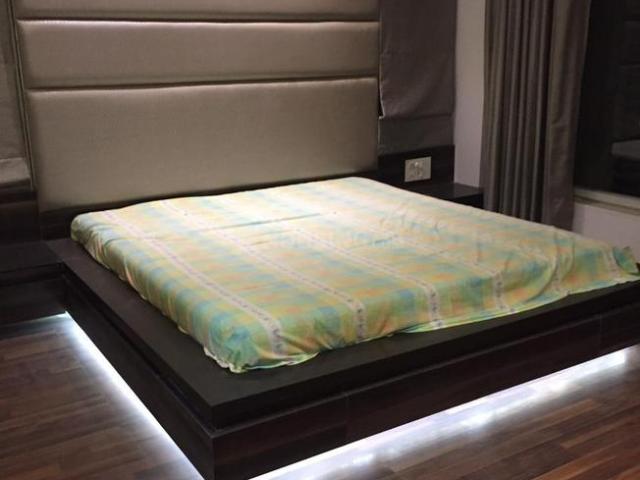 2 BHK Apartment in Vesu for rent Surat. The reference number is 12628120