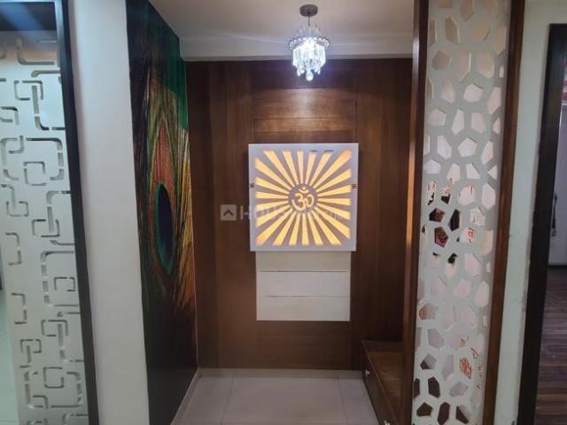 2 BHK Apartment in Vesu for rent Surat. The reference number is 20694372