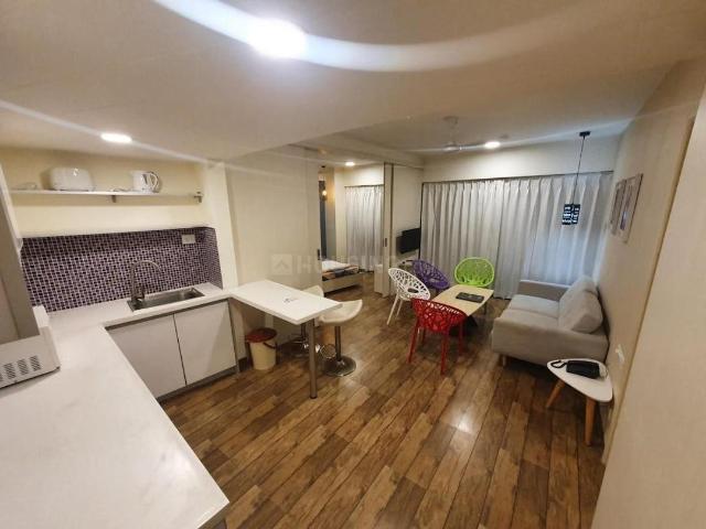 2 BHK Apartment in Vesu for rent Surat. The reference number is 20694517