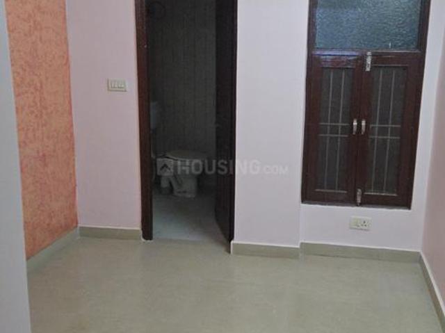 2 BHK Apartment in Vijay Nagar for resale Ghaziabad. The reference number is 19285362