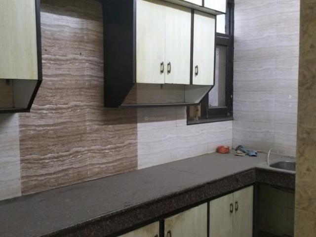 2 BHK Apartment in Vikaspuri for resale New Delhi. The reference number is 19063611