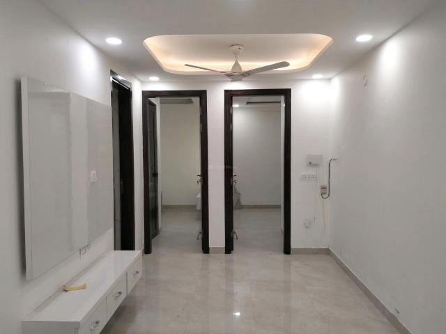 2 BHK Apartment in Vikaspuri for resale New Delhi. The reference number is 20516685