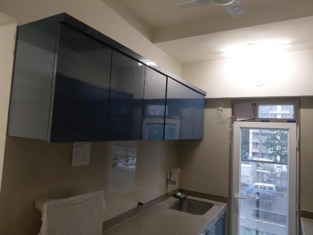 2 BHK Apartment in Vikhroli East for rent Mumbai. The reference number is 18434350