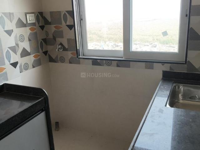 2 BHK Apartment in Vikhroli East for rent Mumbai. The reference number is 18994064
