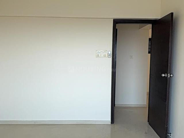 2 BHK Apartment in Vikhroli East for rent Mumbai. The reference number is 19632078