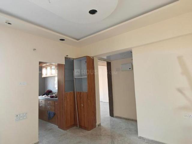 2 BHK Apartment in Vikhroli East for rent Mumbai. The reference number is 19935498