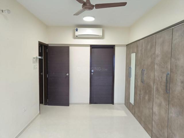 2 BHK Apartment in Vikhroli East for rent Mumbai. The reference number is 20442744