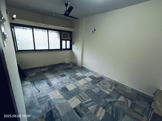 2 BHK Apartment in Vikhroli East for rent Mumbai. The reference number is 20586857