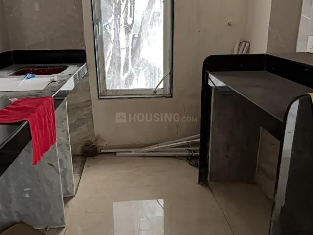 2 BHK Apartment in Vikhroli East for resale Mumbai. The reference number is 18915552