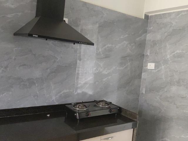 2 BHK Apartment in Vikhroli East for resale Mumbai. The reference number is 19345798