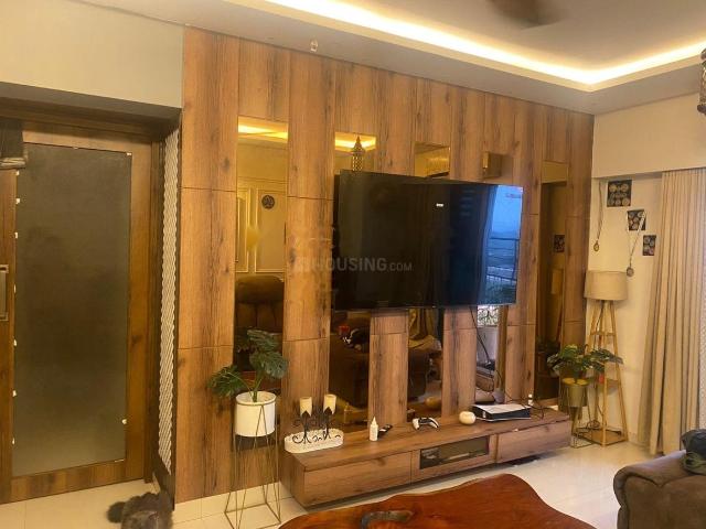 2 BHK Apartment in Vikhroli West for resale Mumbai. The reference number is 20473227