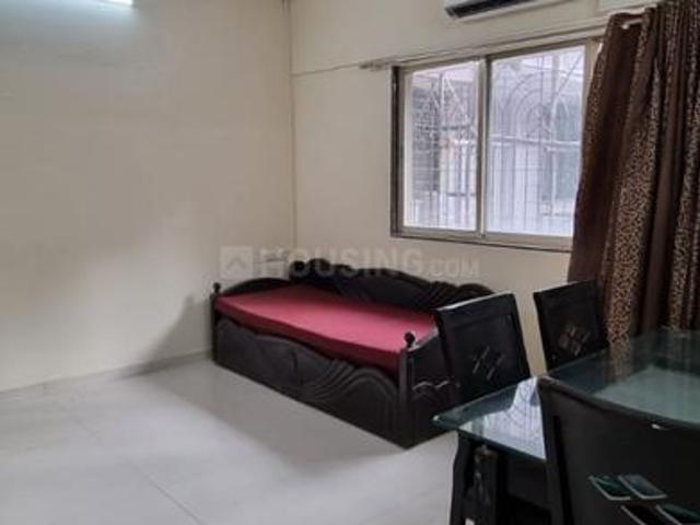 2 BHK Apartment in Vile Parle West for rent Mumbai. The reference number is 11673478