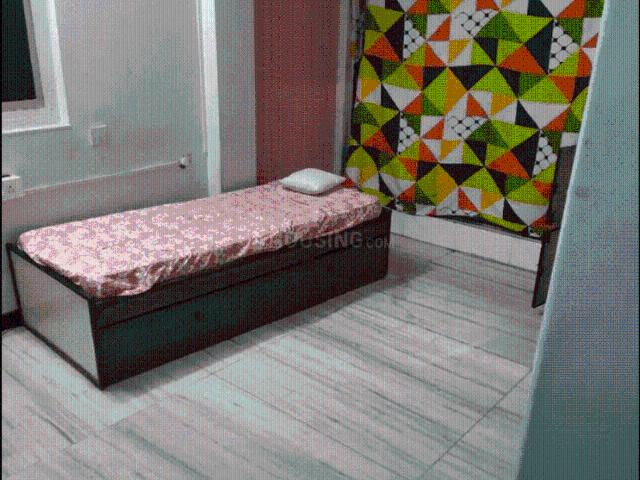2 BHK Apartment in Vile Parle West for rent Mumbai. The reference number is 20272122