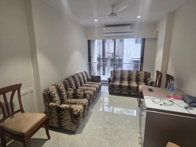 2 BHK Apartment in Vile Parle West for rent Mumbai. The reference number is 20694088