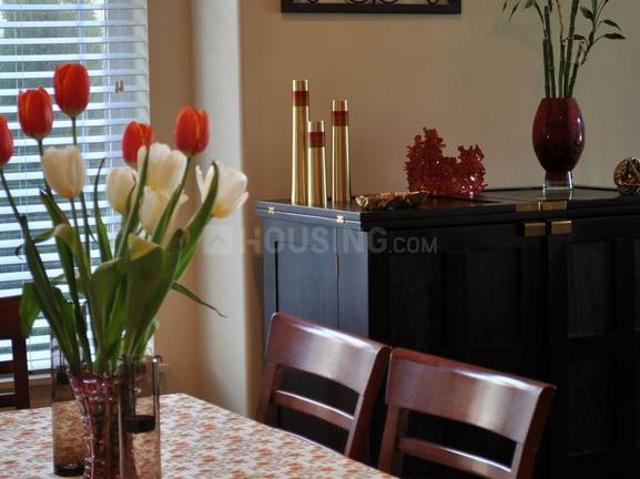 2 BHK Apartment in Vile Parle West for resale Mumbai. The reference number is 16603842