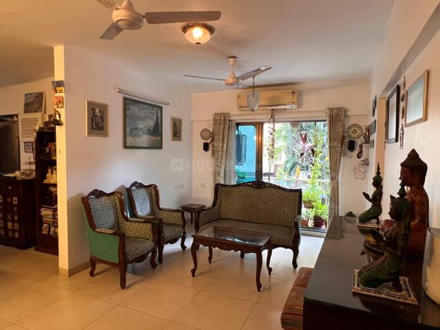 2 BHK Apartment in Vile Parle West for resale Mumbai. The reference number is 20677485