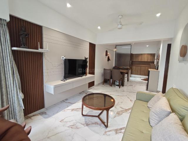 2 BHK Apartment in Vile Parle West for resale Mumbai. The reference number is 20820884