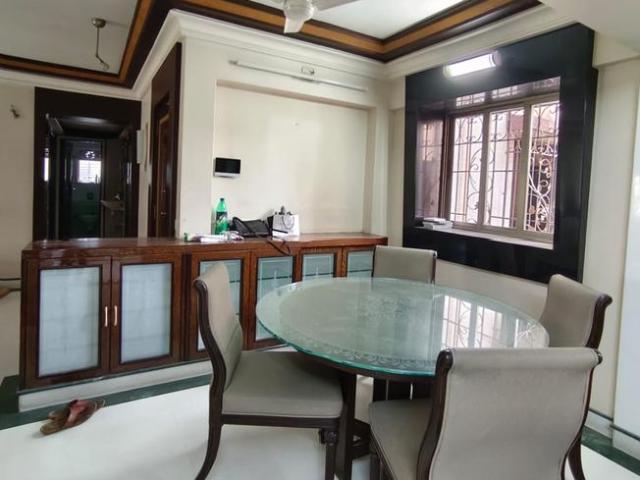 2 BHK Apartment in Vile Parle East for rent Mumbai. The reference number is 10599027