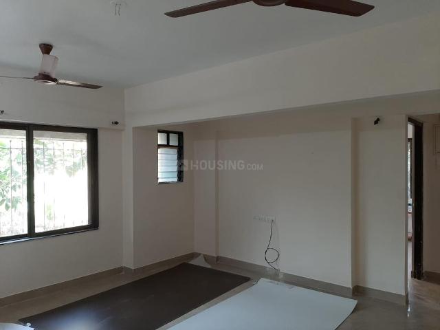 2 BHK Apartment in Vile Parle East for rent Mumbai. The reference number is 17274958