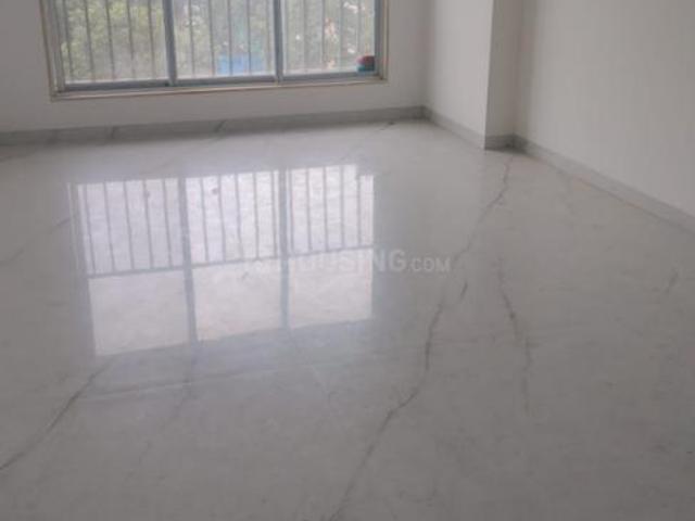 2 BHK Apartment in Vile Parle East for rent Mumbai. The reference number is 19691375