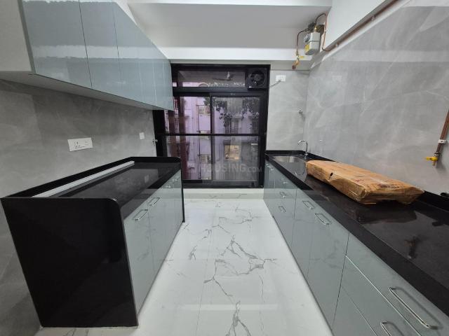 2 BHK Apartment in Vile Parle East for rent Mumbai. The reference number is 19846609