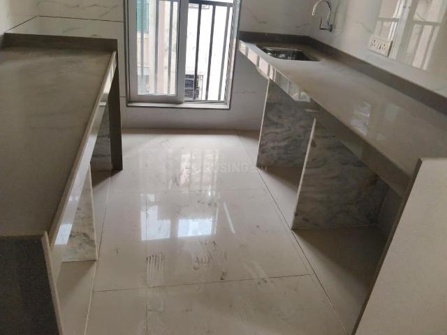2 BHK Apartment in Vile Parle East for rent Mumbai. The reference number is 19827126