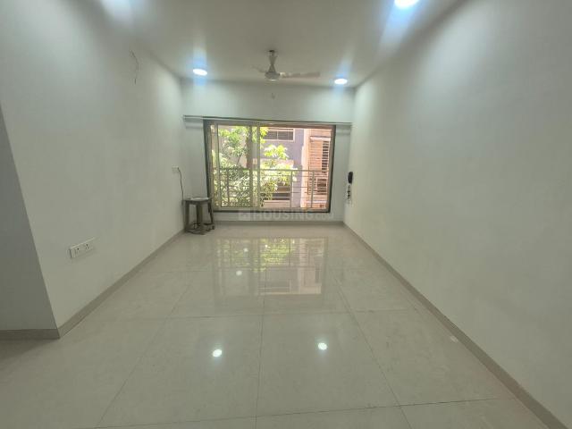 2 BHK Apartment in Vile Parle East for rent Mumbai. The reference number is 20009170