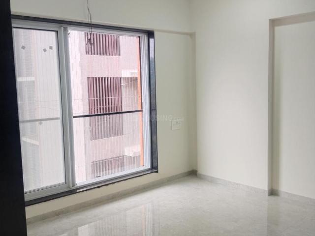 2 BHK Apartment in Vile Parle East for rent Mumbai. The reference number is 20559273