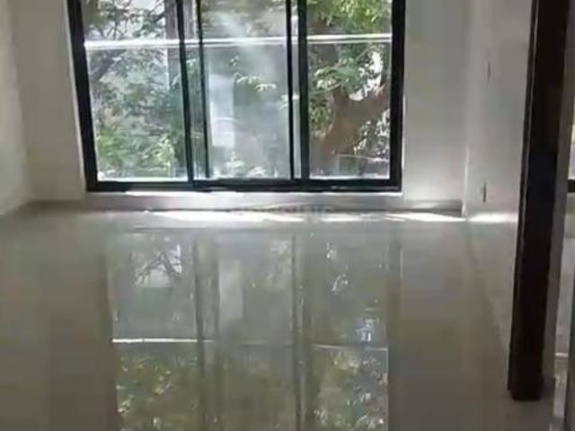 2 BHK Apartment in Vile Parle East for resale Mumbai. The reference number is 20935937