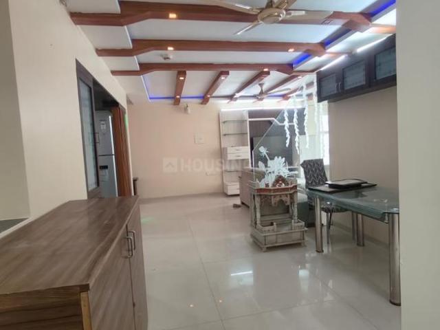 2 BHK Apartment in Viman Nagar for rent Pune. The reference number is 18122869