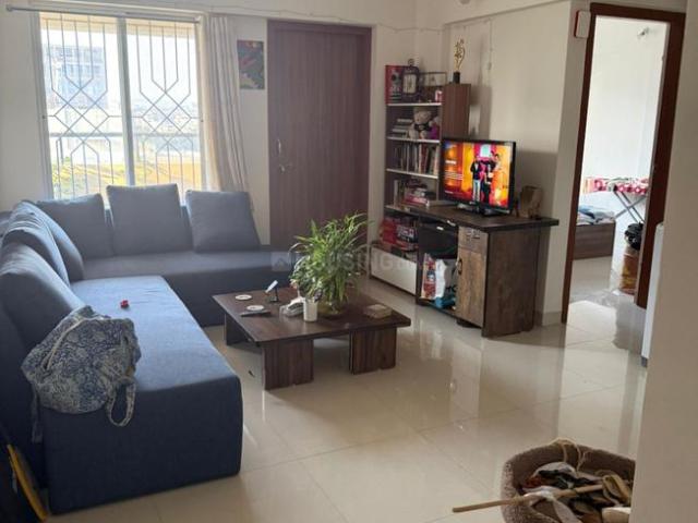 2 BHK Apartment in Viman Nagar for rent Pune. The reference number is 20200591