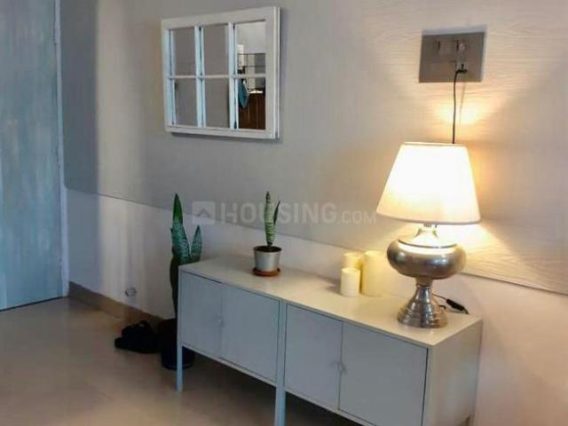2 BHK Apartment in Viman Nagar for rent Pune. The reference number is 20569206
