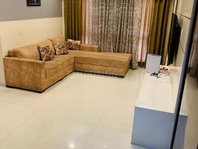 2 BHK Apartment in Viman Nagar for rent Pune. The reference number is 20579075