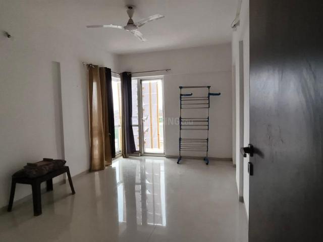 2 BHK Apartment in Viman Nagar for rent Pune. The reference number is 20643808
