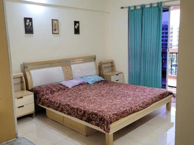 2 BHK Apartment in Viman Nagar for rent Pune. The reference number is 20647177