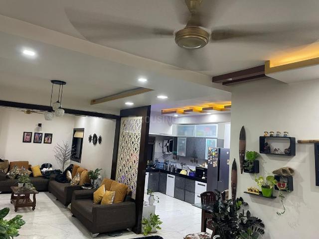 2 BHK Apartment in Viman Nagar for rent Pune. The reference number is 20774219