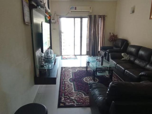 2 BHK Apartment in Viman Nagar for resale Pune. The reference number is 15599279