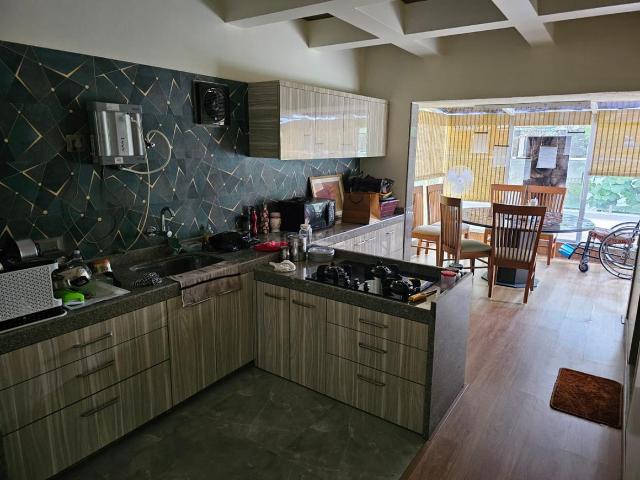 2 BHK Apartment in Viman Nagar for resale Pune. The reference number is 16920508