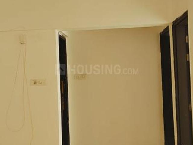 2 BHK Apartment in Viman Nagar for resale Pune. The reference number is 17761580