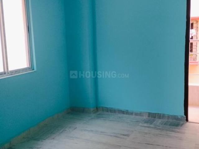 2 BHK Apartment in VIP Nagar for rent Kolkata. The reference number is 18355638
